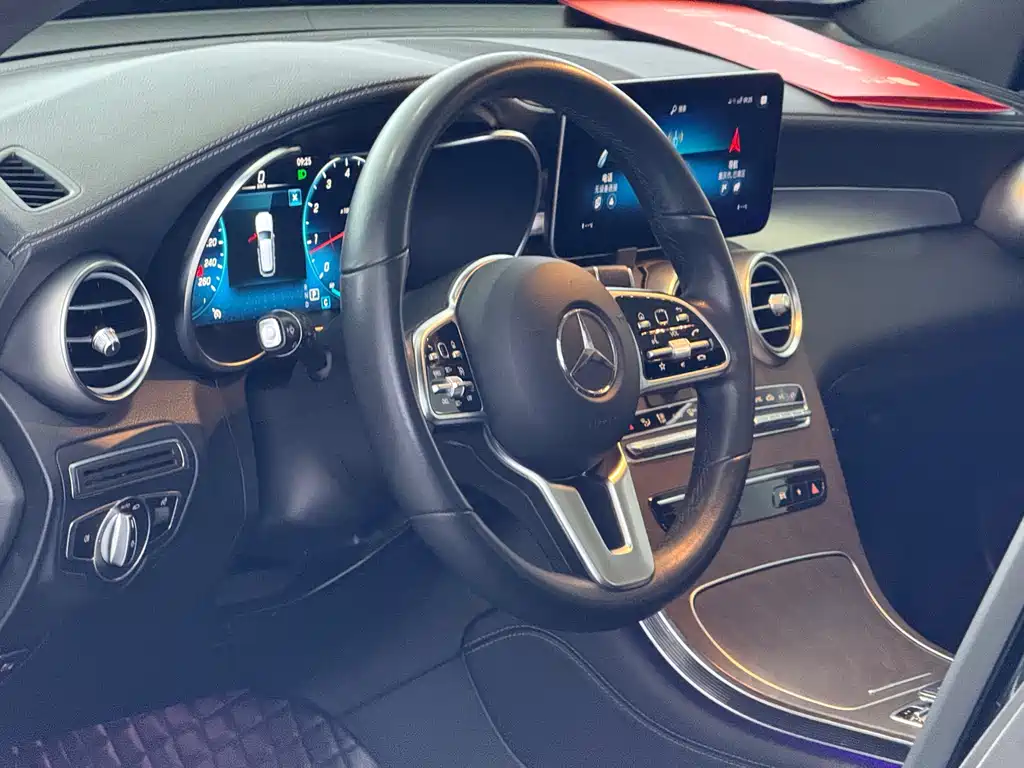 Mercedes-Benz GLC 2020 GLC 260 L 4MATIC luxury model купить на сайте DeffCars