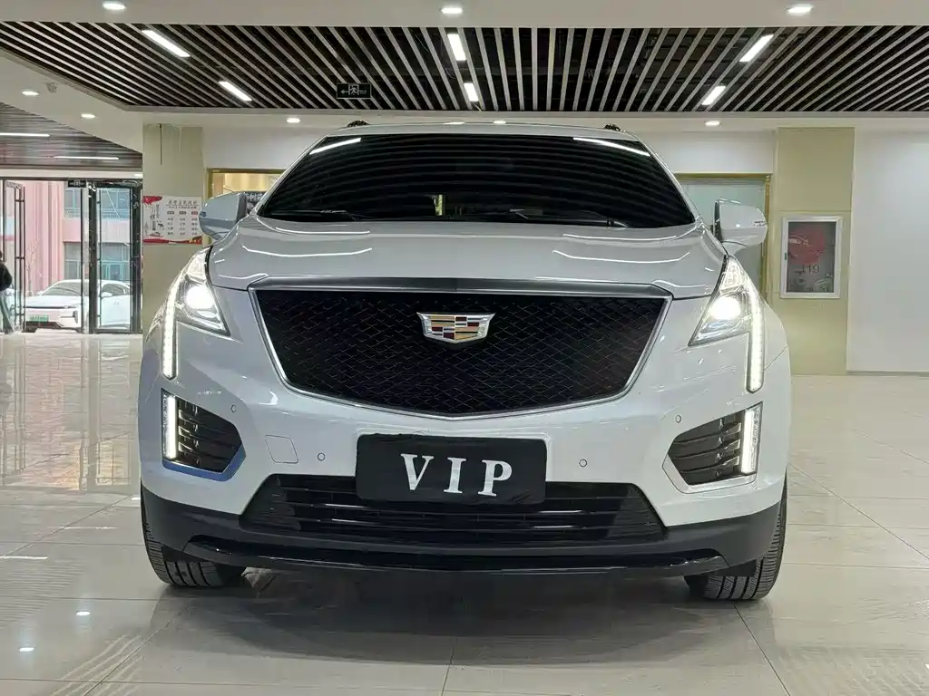 Cadillac XT5 2022 2.0T four-wheel drive premium model купить на сайте DeffCars