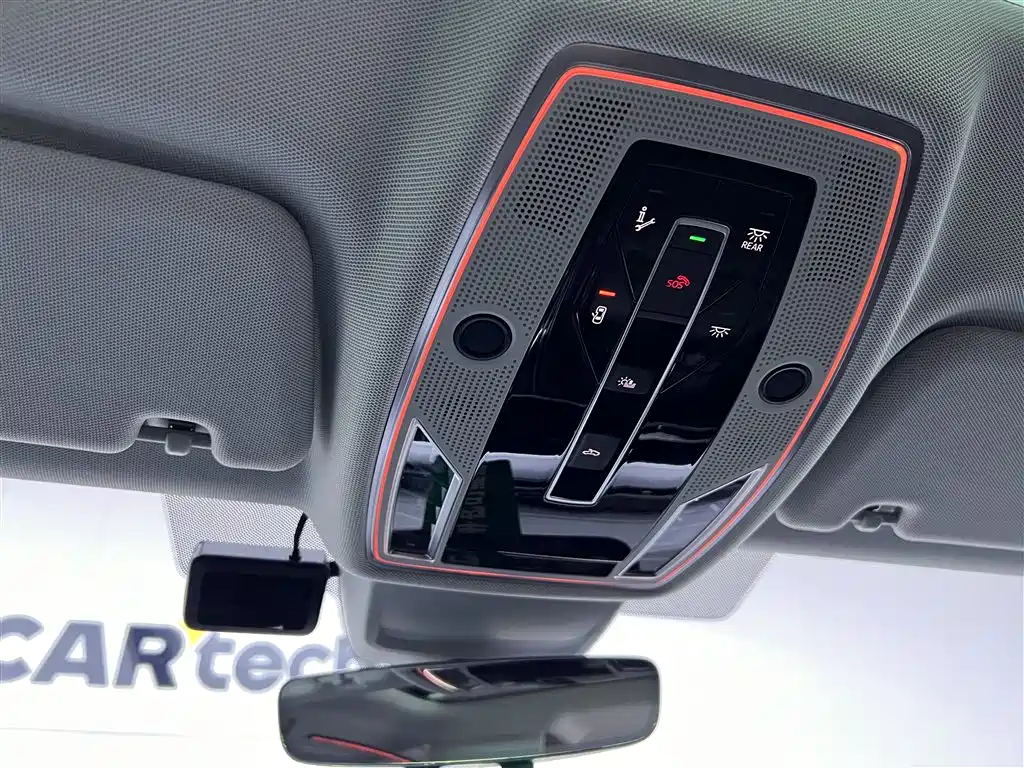 Audi A8 2023 A8L 50 TFSI quattro Premium Selection купить на сайте DeffCars