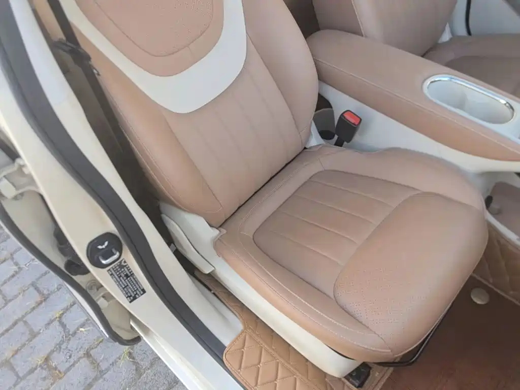Wuling Bingo 2025 model 333km Lingxi Internet model купить на сайте DeffCars