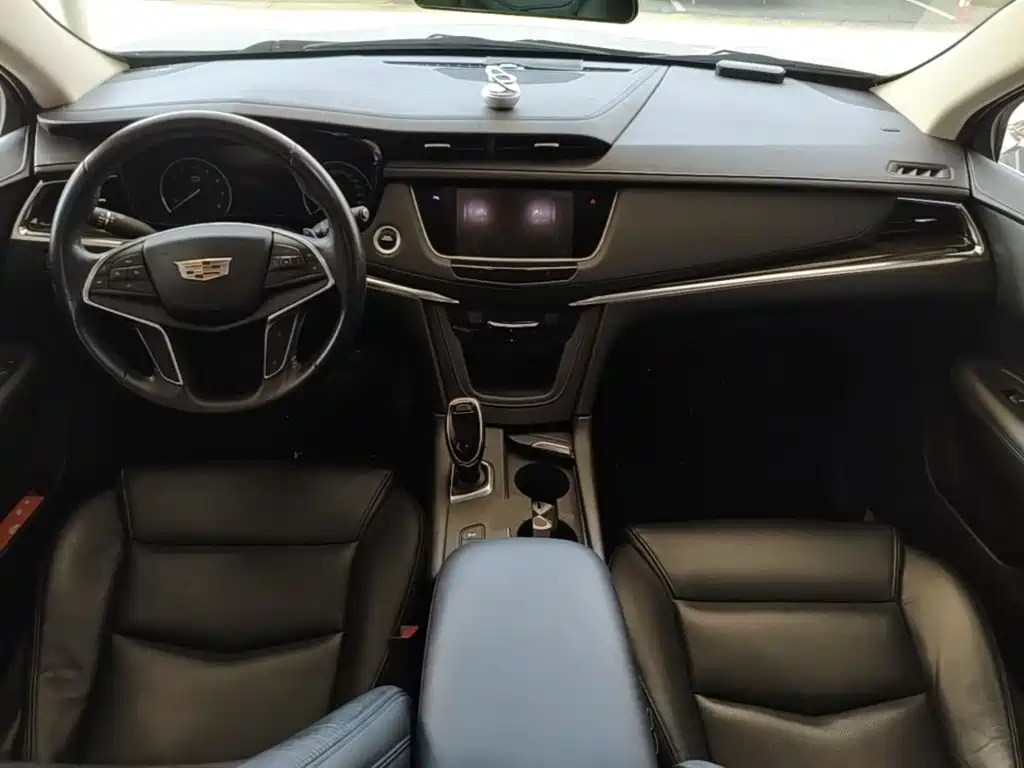 Cadillac XT5 2018 28T four-wheel drive luxury model купить на сайте DeffCars