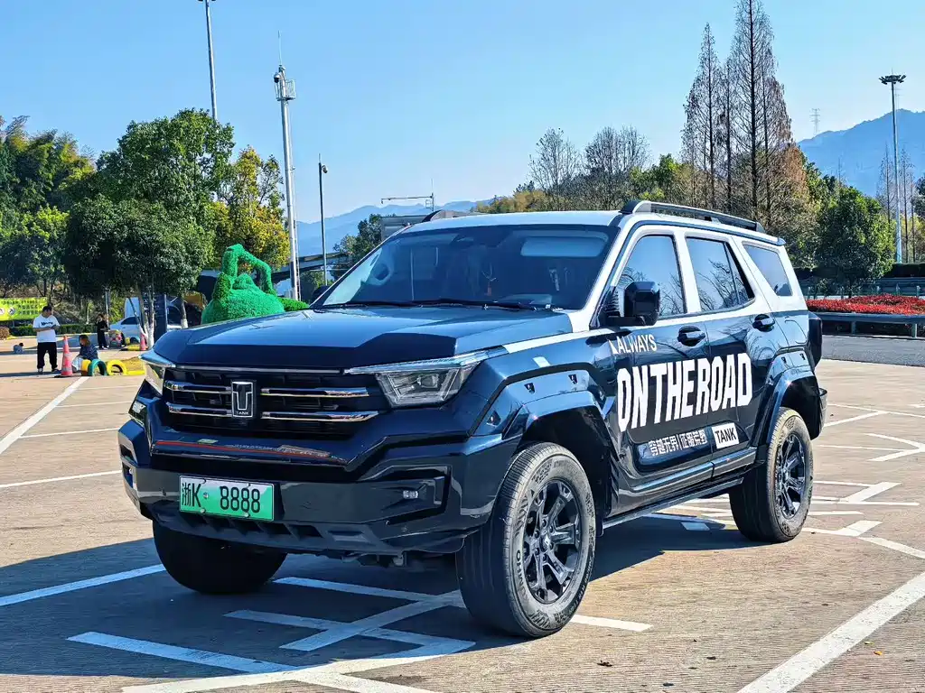 Tank 400 New Energy 2024 Hi4-T Off-Road Version купить на сайте DeffCars