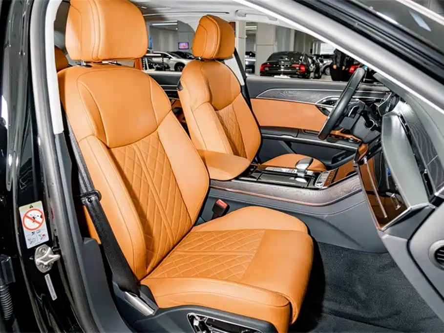 Audi A8 2023 A8L 50 TFSI quattro Premium Selection купить на сайте DeffCars