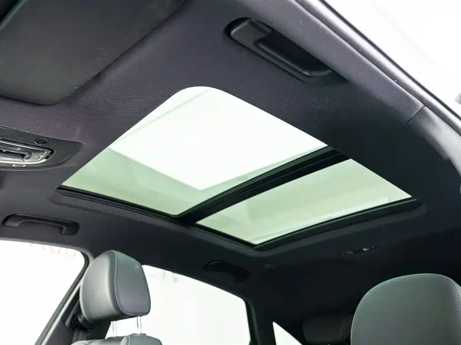 Audi Q5L Sportback 2023 40 TFSI luxury model купить на сайте DeffCars