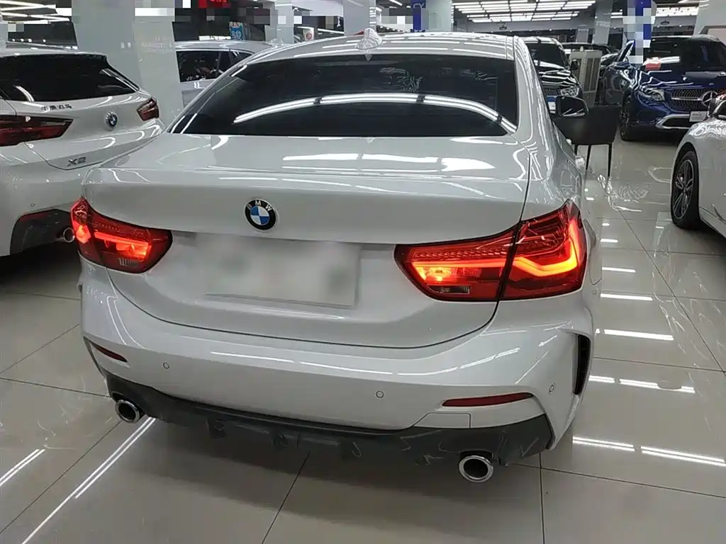 BMW 1 Series 2022 120i M Sports Edition купить на сайте DeffCars