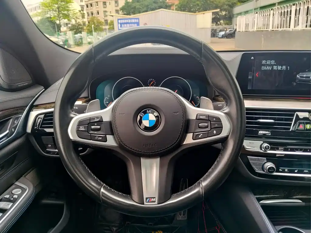 BMW 6 Series GT 2019 630i M Sports Package купить на сайте DeffCars