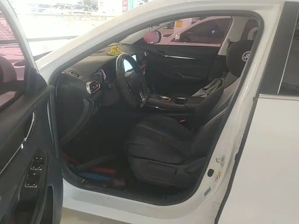 Changan Auchan X5 2021 1.6L CVT premium model купить на сайте DeffCars