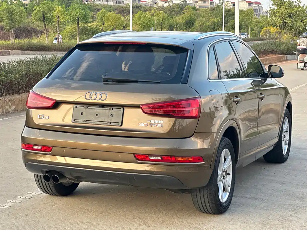 Audi Q3 2018 30th Anniversary Model 30 TFSI Fashion Model купить на сайте DeffCars