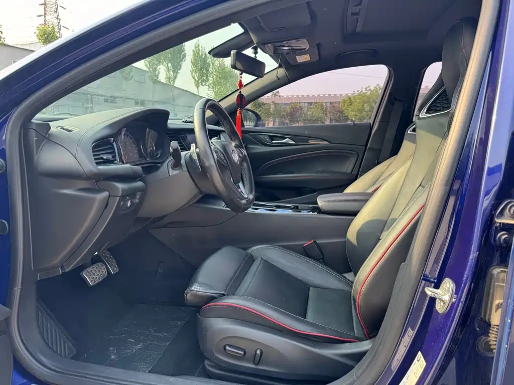 Regal 2020 GS 28T Elite купить на сайте DeffCars