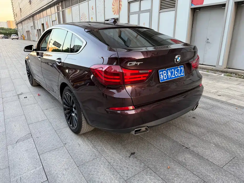 BMW 5 Series GT 2014 535i Leading Model купить на сайте DeffCars