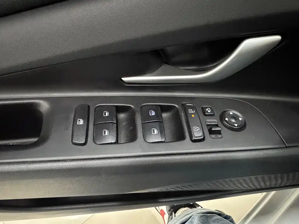 Elantra 2023 1.5L CVT GLX Elite Edition купить на сайте DeffCars