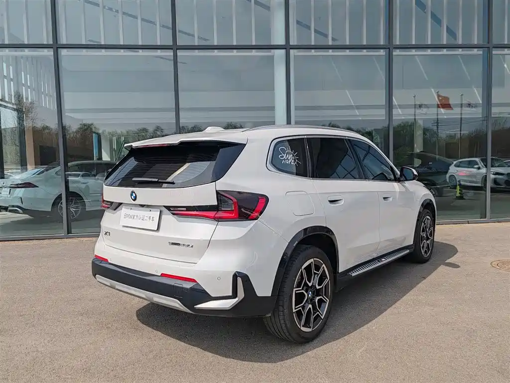 BMW X1 2025 sDrive25Li X Design Package купить на сайте DeffCars