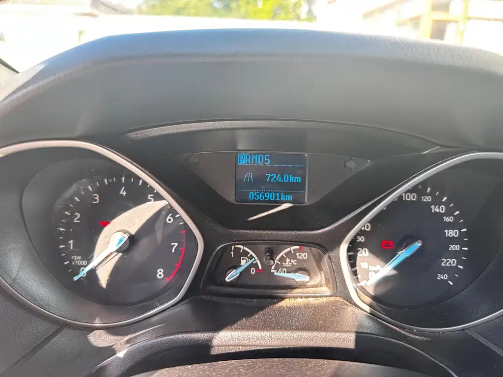 Focus 2017 sedan 1.6L automatic comfort smart mobility version купить на сайте DeffCars