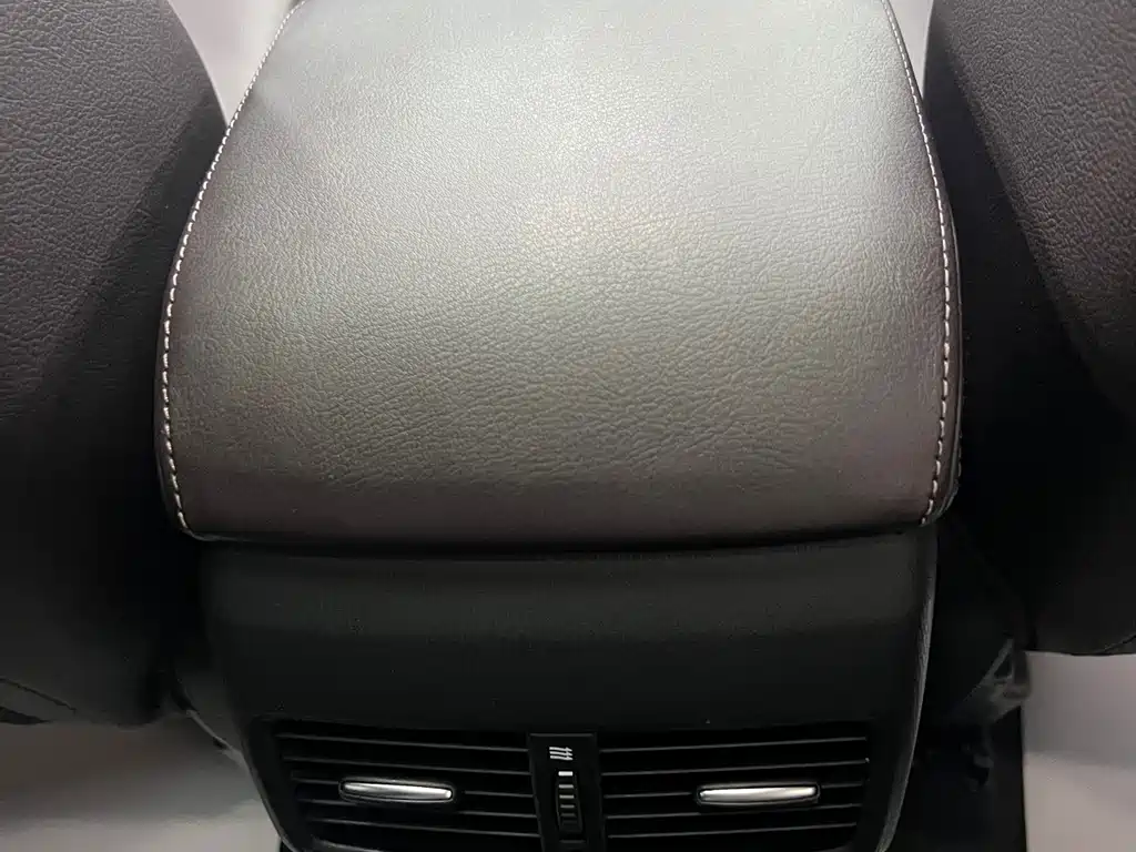 Mazda CX-4 2020 2.0L automatic two-wheel drive Blue Sky Premium Edition купить на сайте DeffCars