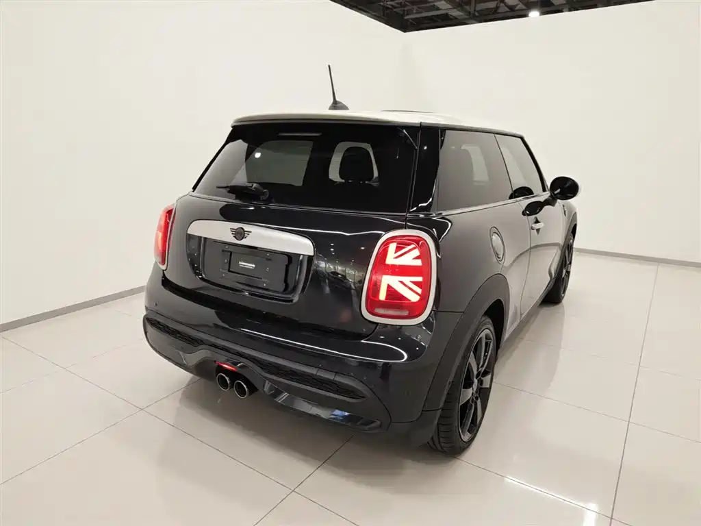 MINI 2023 2.0T COOPER S Artist купить на сайте DeffCars