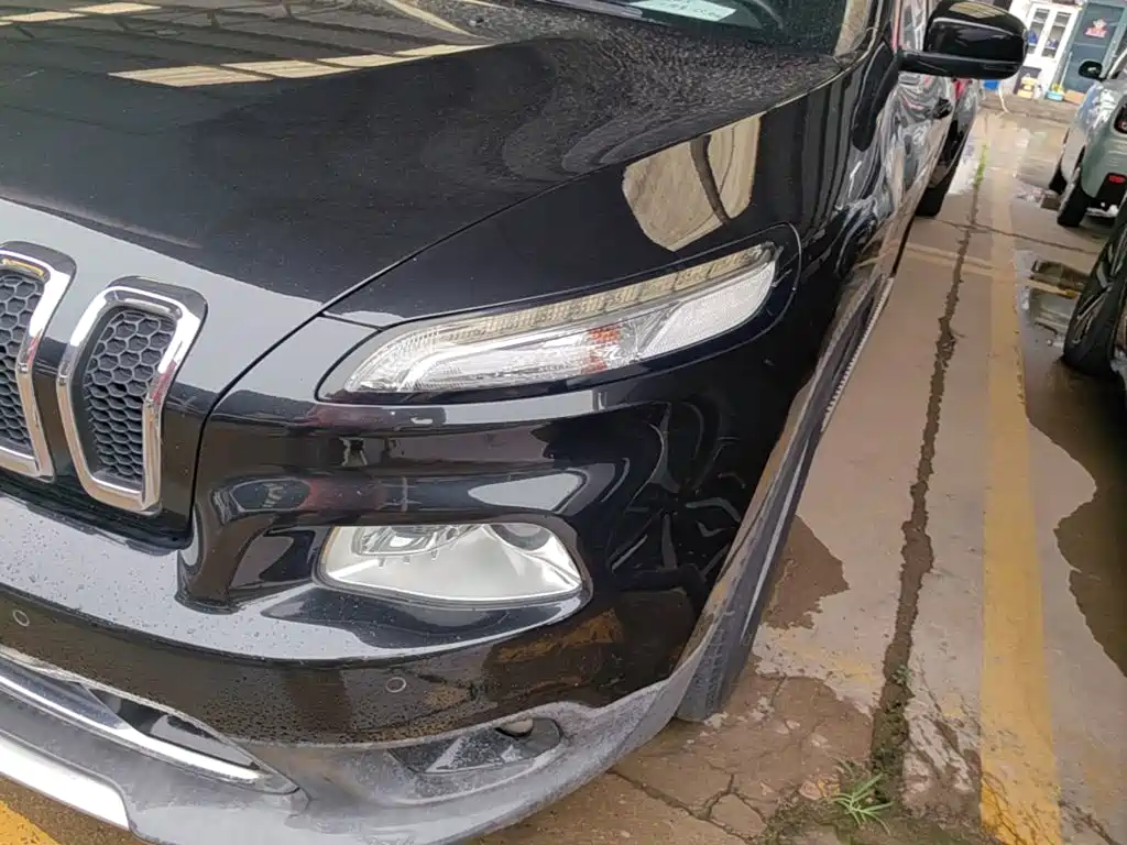 Cherokee (Китай) 2016 2.4L Professional Edition купить на сайте DeffCars