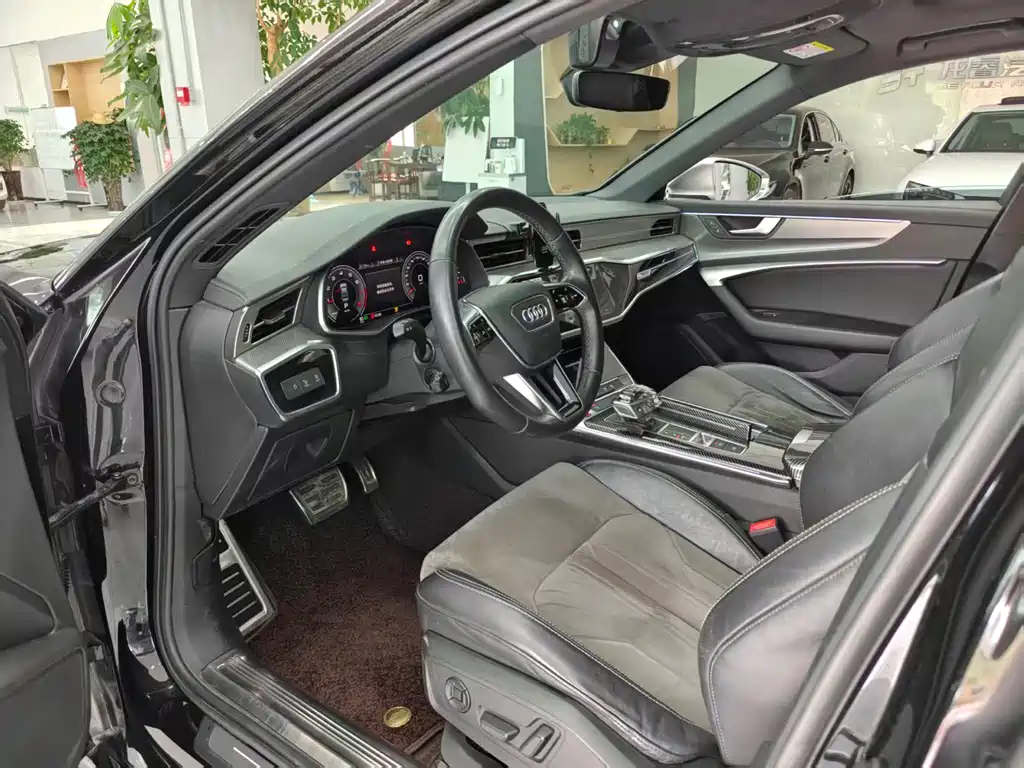 Audi A6L 2022 40 TFSI luxury and dynamic model купить на сайте DeffCars