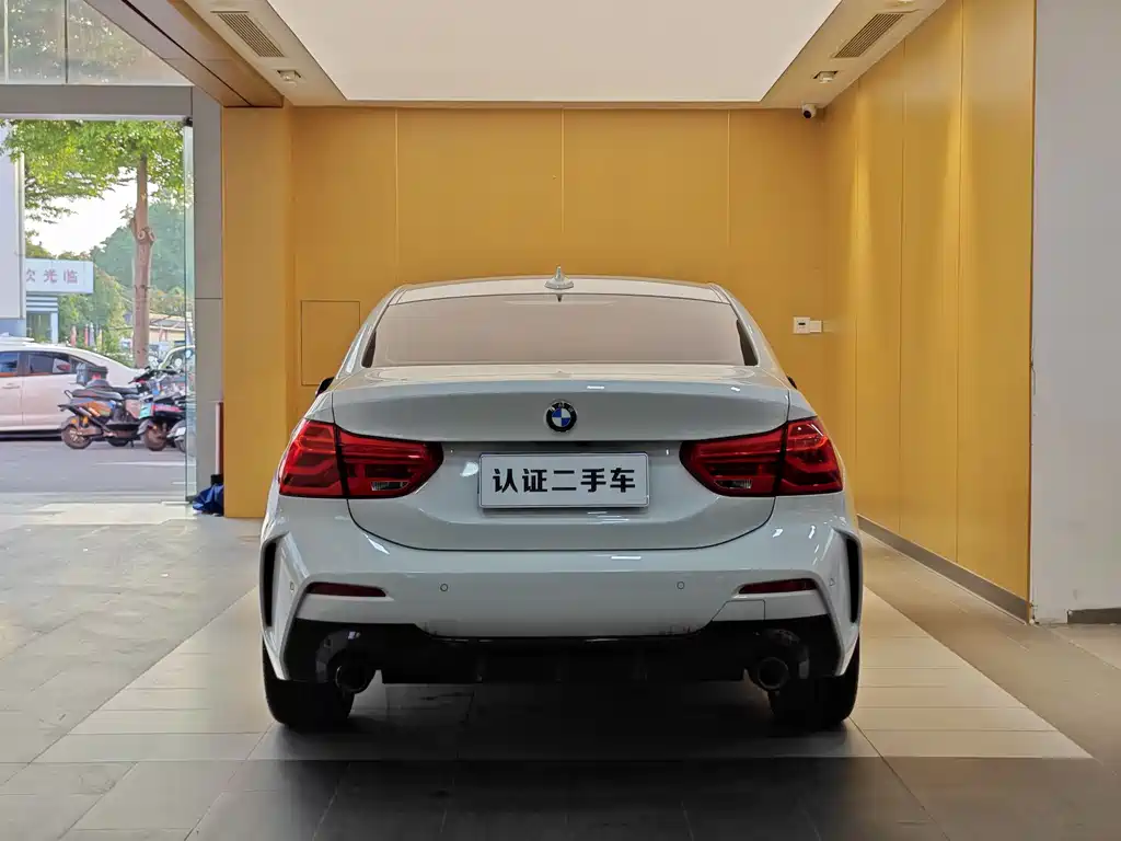 BMW 1 Series 2021 facelift 120i M Sports Night Edition купить на сайте DeffCars