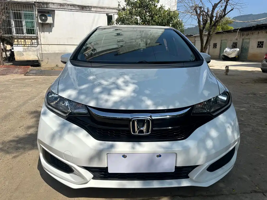 Fit 2018 1.5L CVT Comfort Edition купить на сайте DeffCars