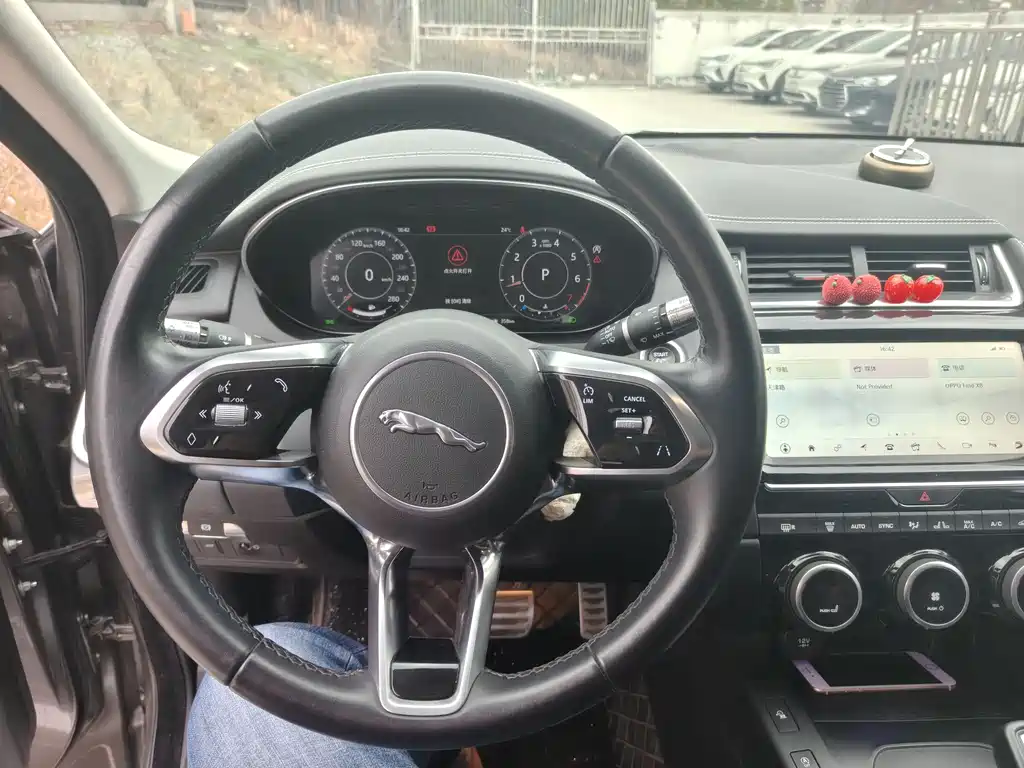 Jaguar E-PACE 2018 P250 SE National VI купить на сайте DeffCars