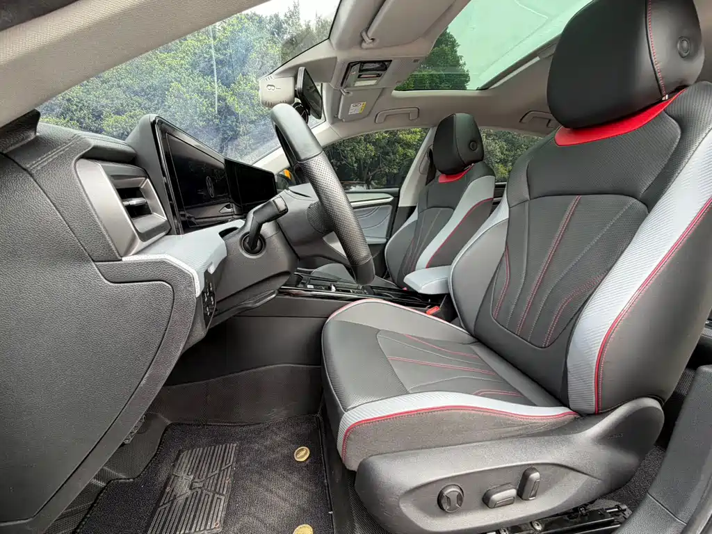 Lingdu 2022 Lingdu L 280TSI DSG Hot Edition купить на сайте DeffCars