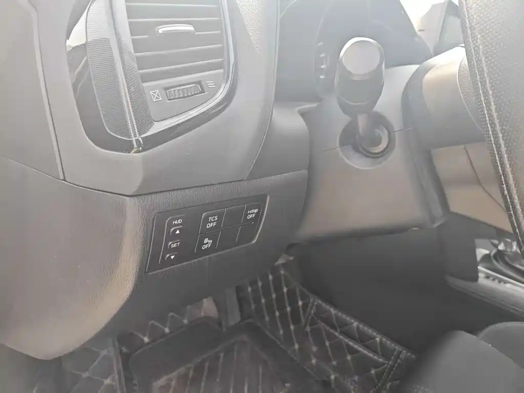 Mazda CX-4 2021 2.0L automatic two-wheel drive Blue Sky Vitality Edition купить на сайте DeffCars