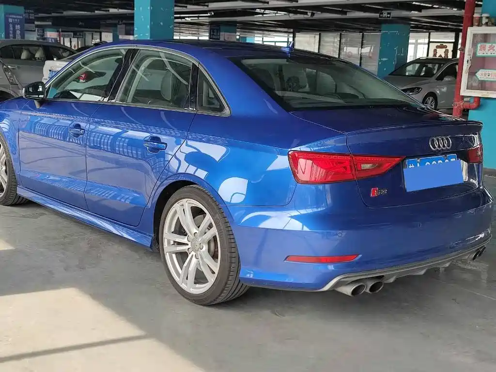 Audi S3 2015 S3 2.0T Limousine купить на сайте DeffCars