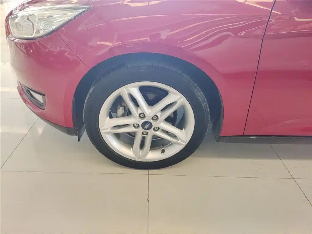 Focus 2020 hatchback classic 1.5L automatic fashion model купить на сайте DeffCars