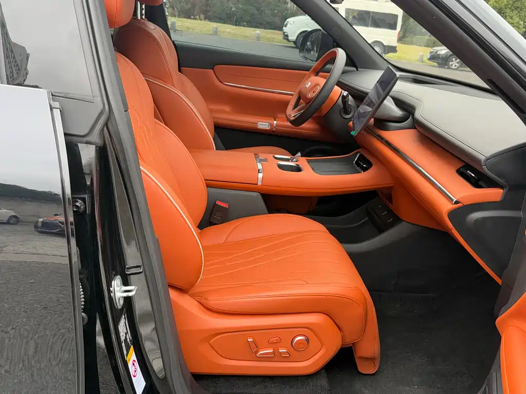 Changan Qiyuan Q07 2025 model 215 flagship PLUS купить на сайте DeffCars