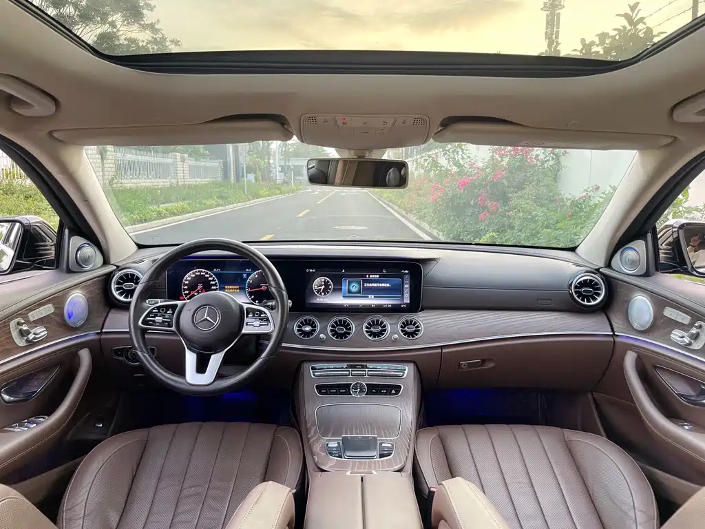 Mercedes-Benz E-Class 2020 Facelift E 300 L Special Edition купить на сайте DeffCars