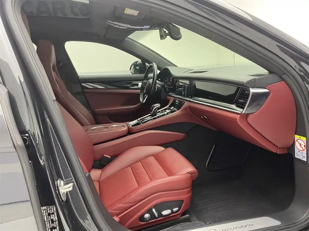 Panamera 2019 Panamera Executive Extended Edition 2.9T купить на сайте DeffCars