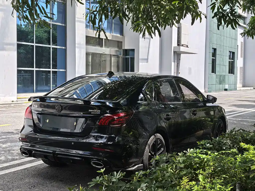 MG6 2020 1.5T Automatic Trophy Deluxe Edition купить на сайте DeffCars