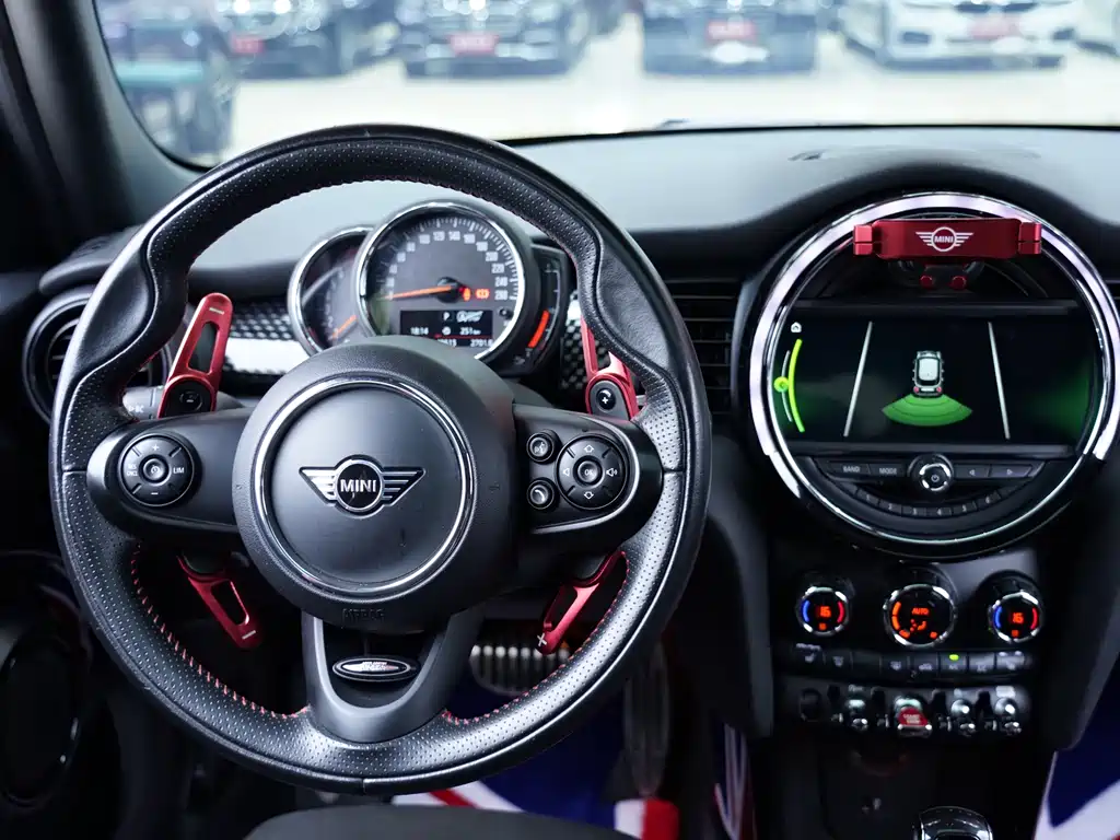 MINI 2019 2.0T COOPER S Racing Driver Five-Door Edition купить на сайте DeffCars