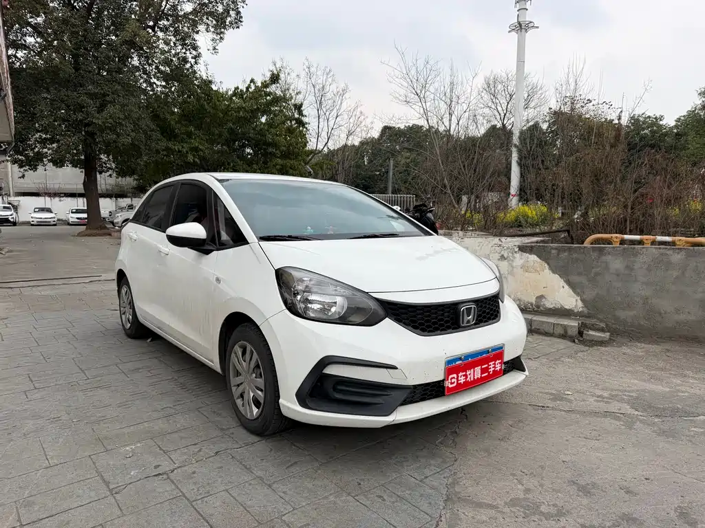 Fit 2021 1.5L CVT Trendy Edition купить на сайте DeffCars