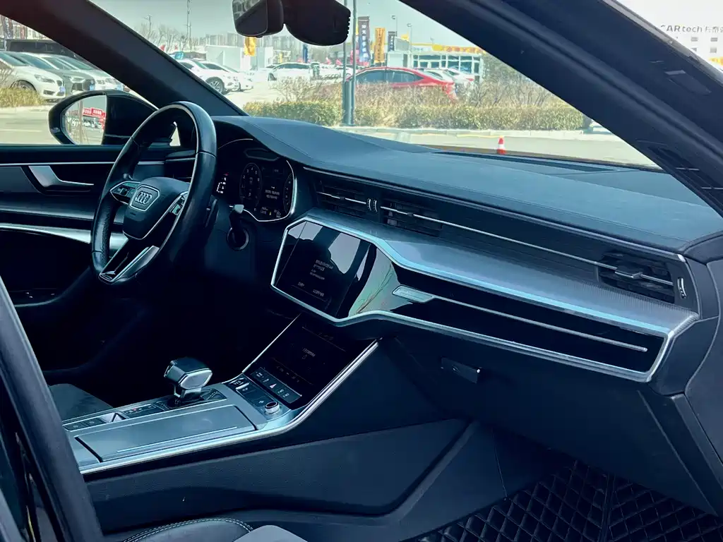 Audi A6L 2022 45 TFSI Premium Dynamic Model купить на сайте DeffCars