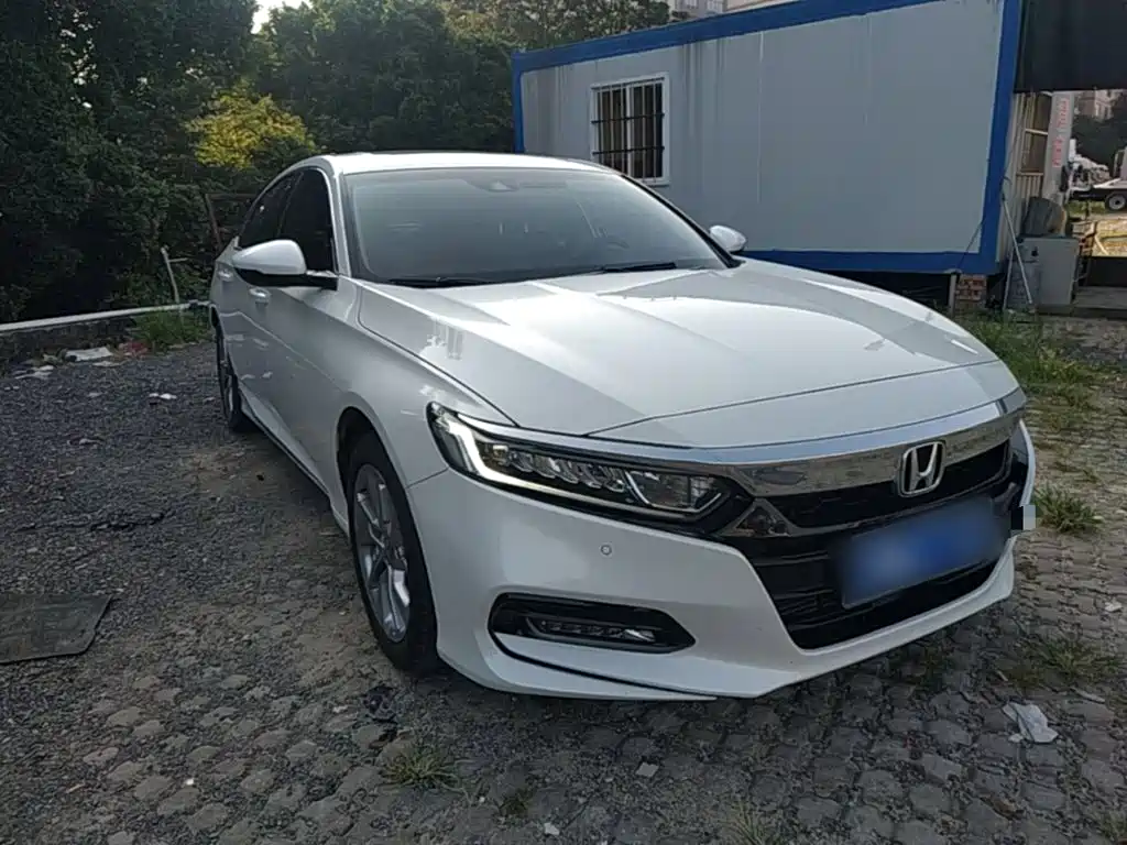 Accord 2018 260TURBO Deluxe Edition National VI купить на сайте DeffCars