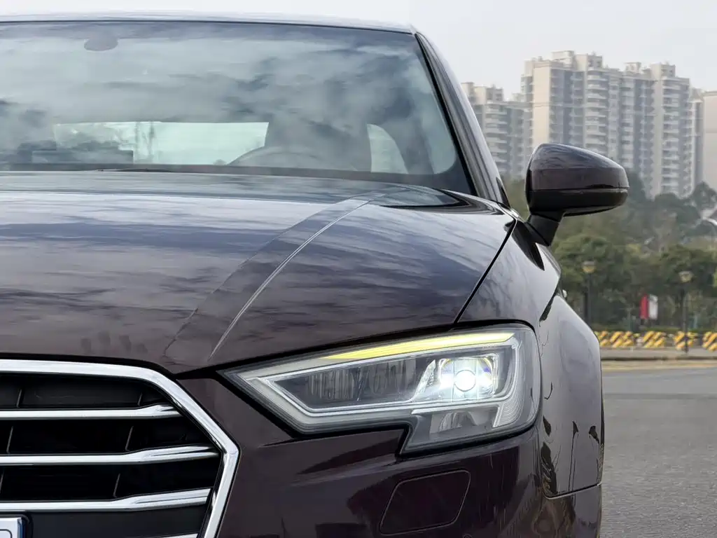 Audi A3 2017 Limousine 40 TFSI Fashion Model купить на сайте DeffCars
