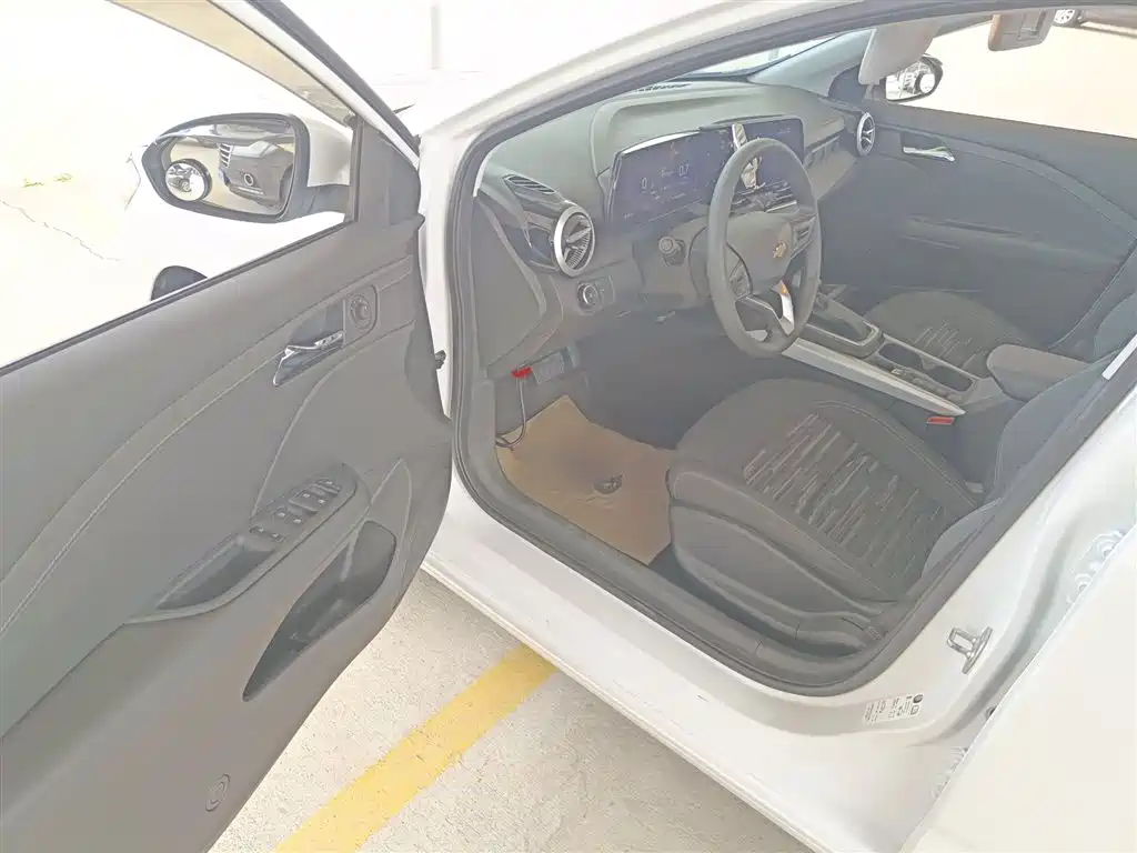 Cruze 2024 1.5L dual-clutch enjoyment version купить на сайте DeffCars