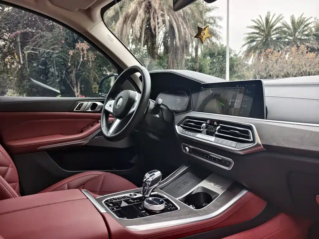 BMW X5 2022 facelift xDrive 30Li exclusive M sports package купить на сайте DeffCars