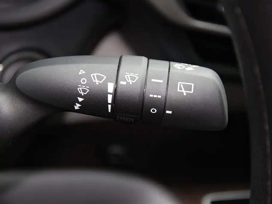 SIENNA 2024 2.5L Hybrid Comfort Edition купить на сайте DeffCars