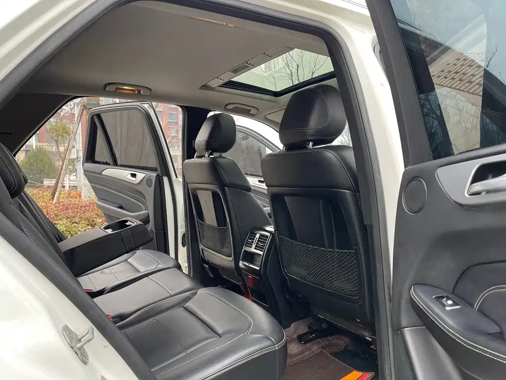 Mercedes-Benz M-Class 2015 ML 320 4MATIC купить на сайте DeffCars