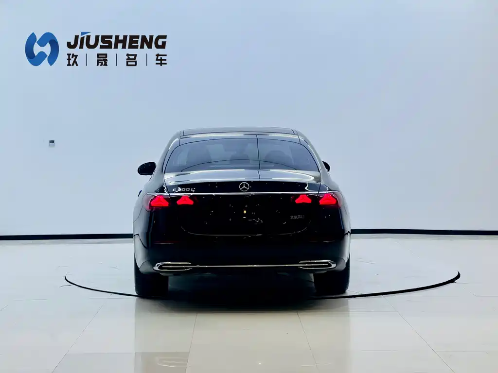 Mercedes-Benz E-Class 2024 E 300 L Luxury Model купить на сайте DeffCars