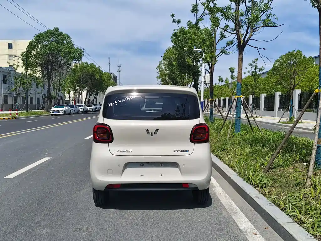 Hongguang MINIEV 2025 fourth generation four-door version advanced model купить на сайте DeffCars