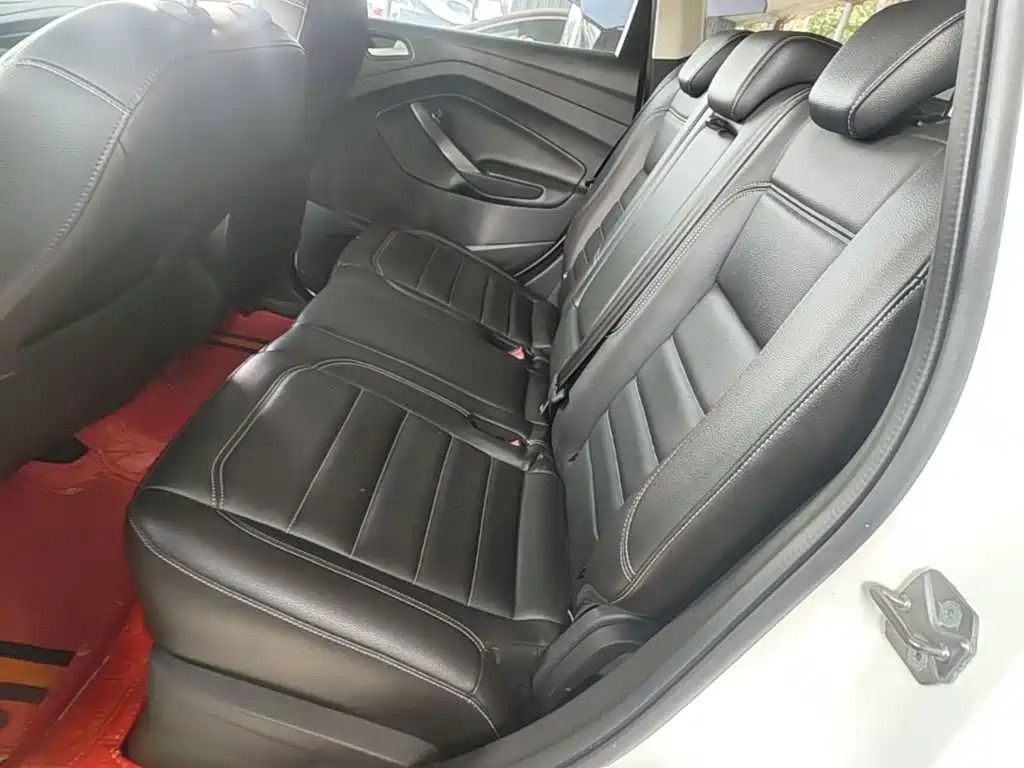 Escape 2019 EcoBoost 180 two-wheel drive platinum airfoil National VI купить на сайте DeffCars