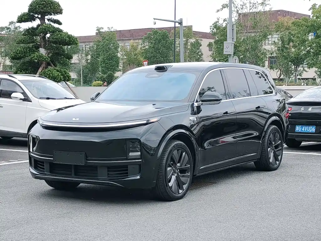 Ideal L9 2024 Ultra купить на сайте DeffCars