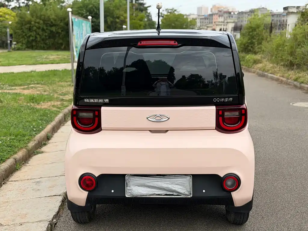 QQ Ice Cream 2022 170km Sundae Lithium Iron Phosphate купить на сайте DeffCars