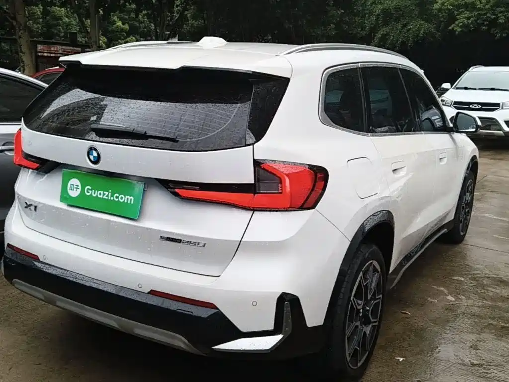 BMW X1 2023 sDrive25Li X Design Package купить на сайте DeffCars