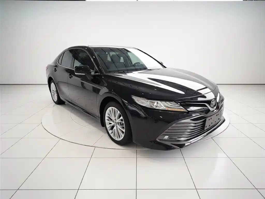 Camry 2019 facelift 2.5G Deluxe Edition купить на сайте DeffCars