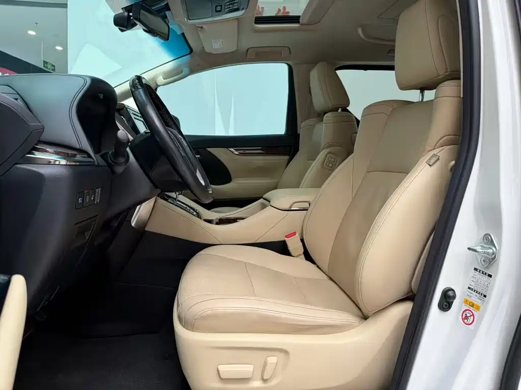 Alfa 2018 facelift 3.5L luxury version купить на сайте DeffCars