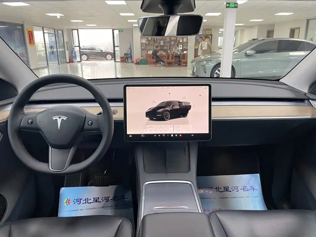 Model Y 2022 facelift rear-wheel drive version купить на сайте DeffCars